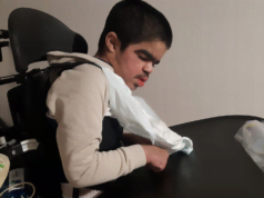 رۆهێلِ مهلب نسیر، سویڈنا زمینئے امبازاں دئیگ بوت